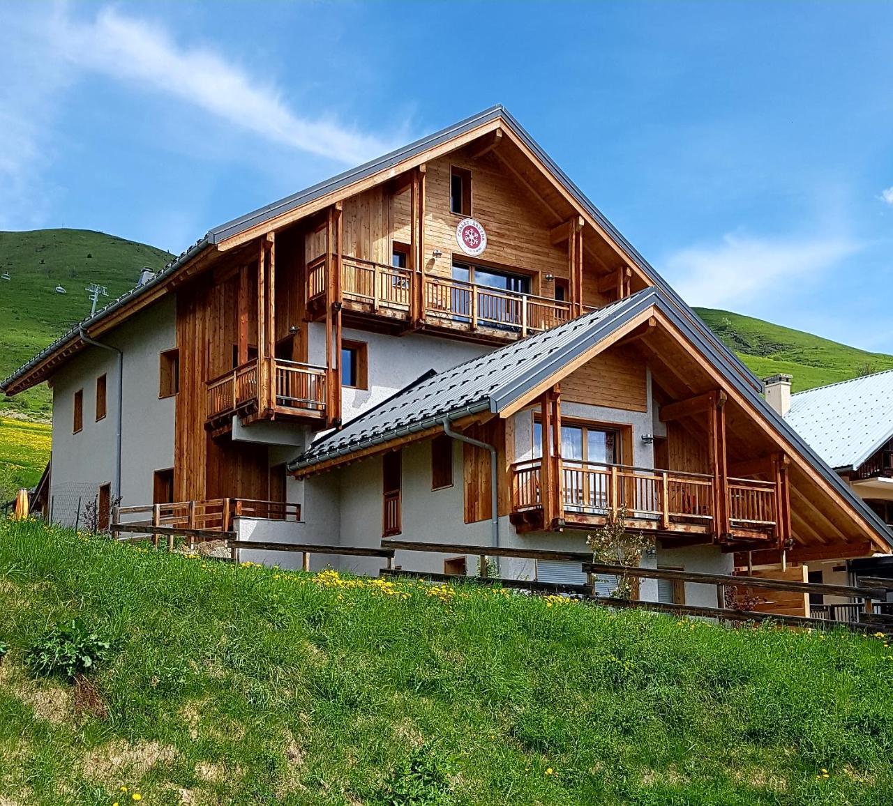 Chalet Arvina Aparthotel Saint-Jean-d'Arves Eksteriør bilde